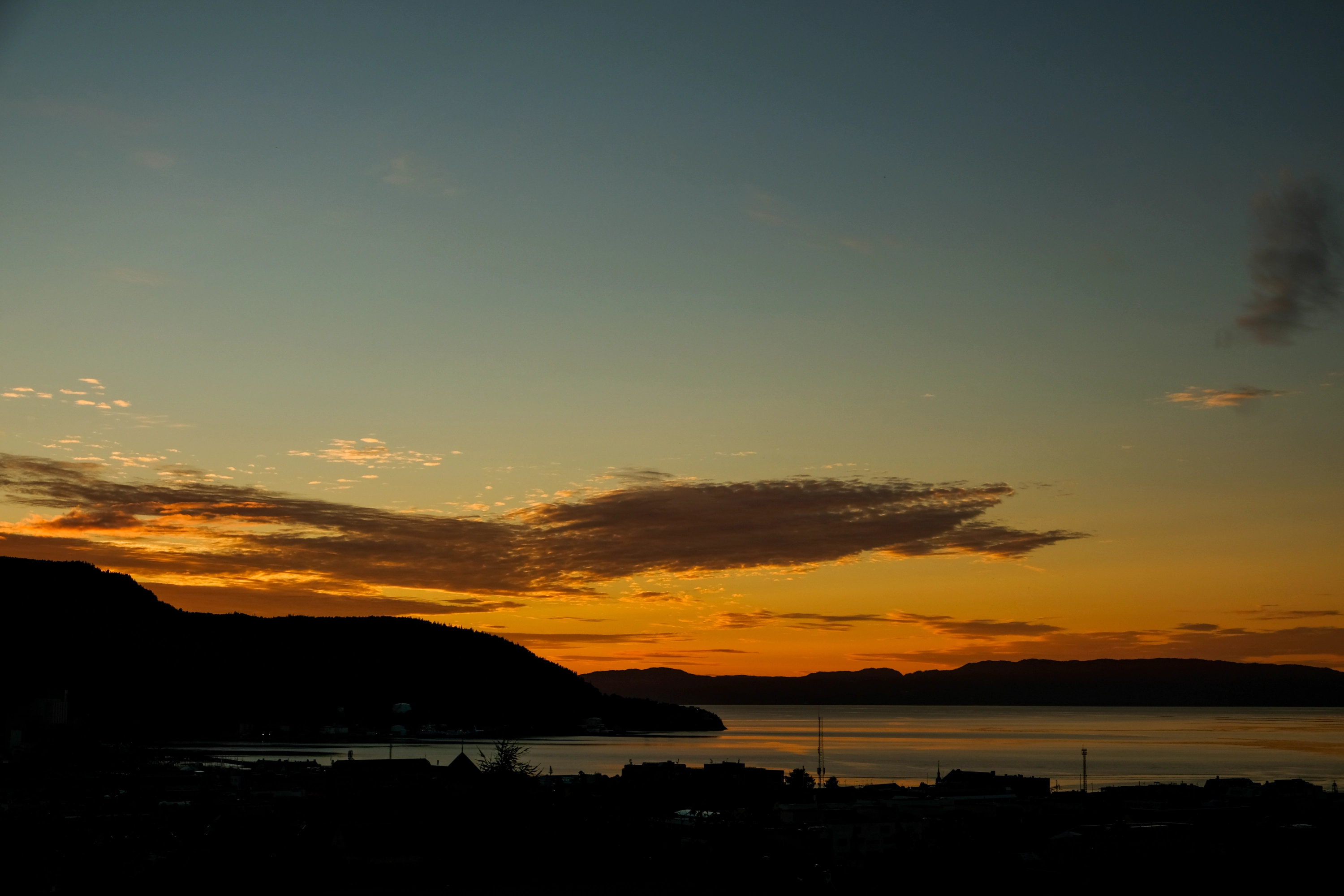 couchant-sur-trondheim-fjord-photographie-norvege-claire-favry