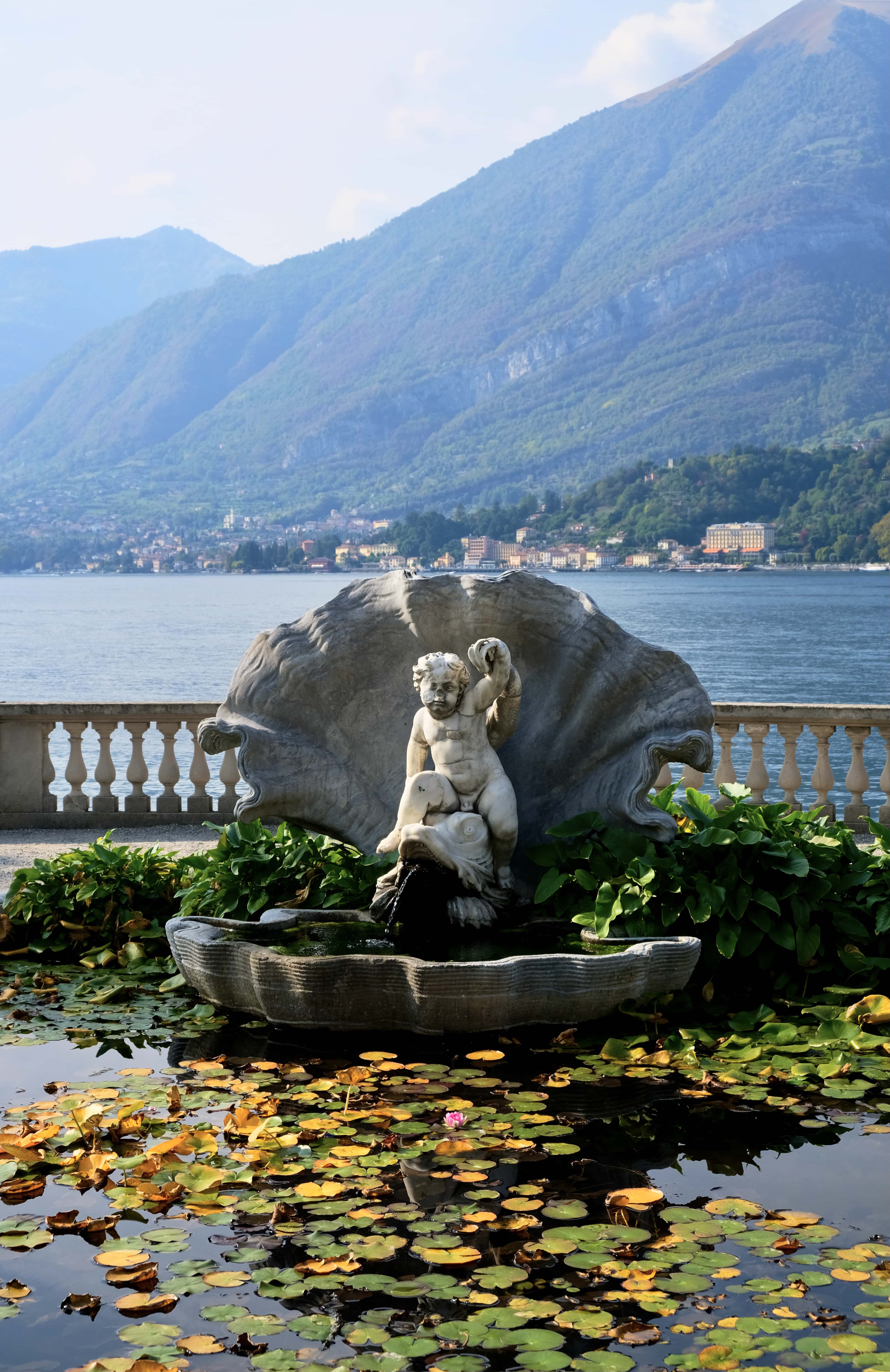 fontaine-d-ange-bellagio-lac-de-come-nenuphar-photo-photographe-poster-nature-paysage
